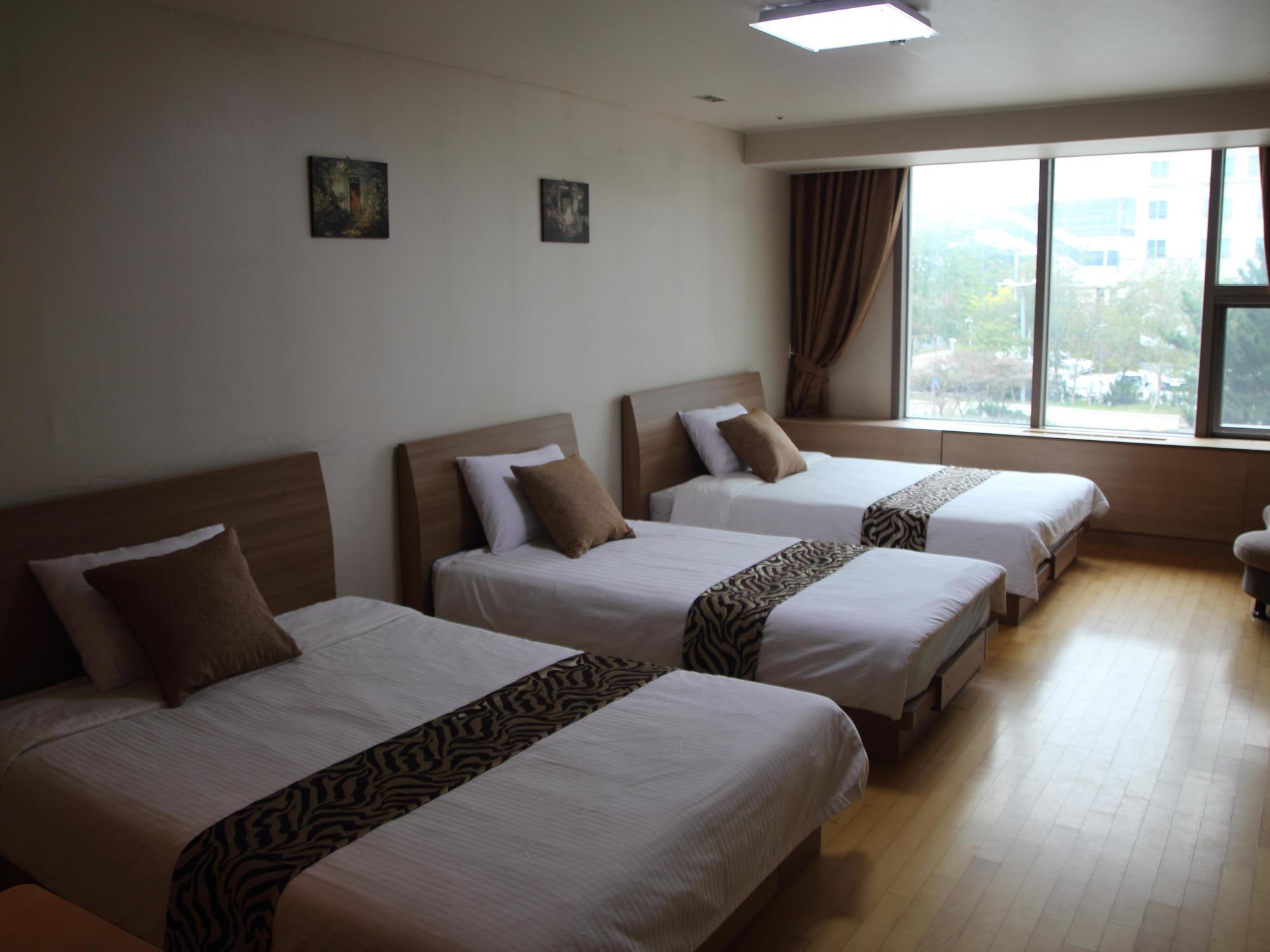 Incheon Airport Guesthouse Esterno foto