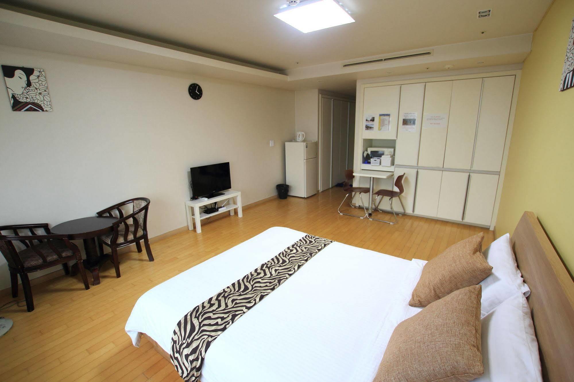 Incheon Airport Guesthouse Esterno foto